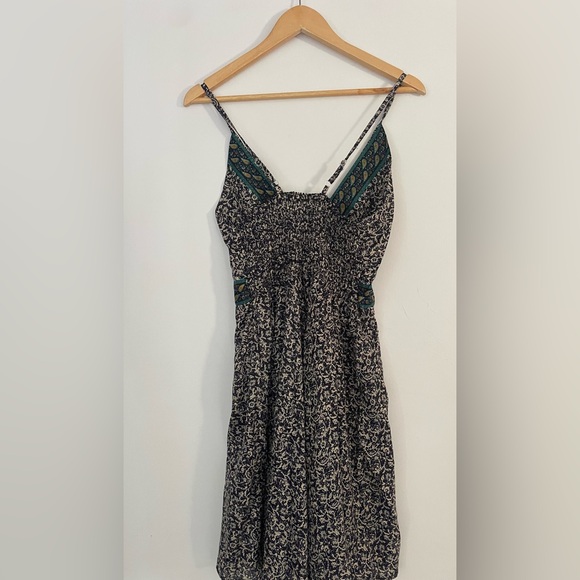 Ipanima Floral Sleeveless dress small / medium - Picture 2 of 6